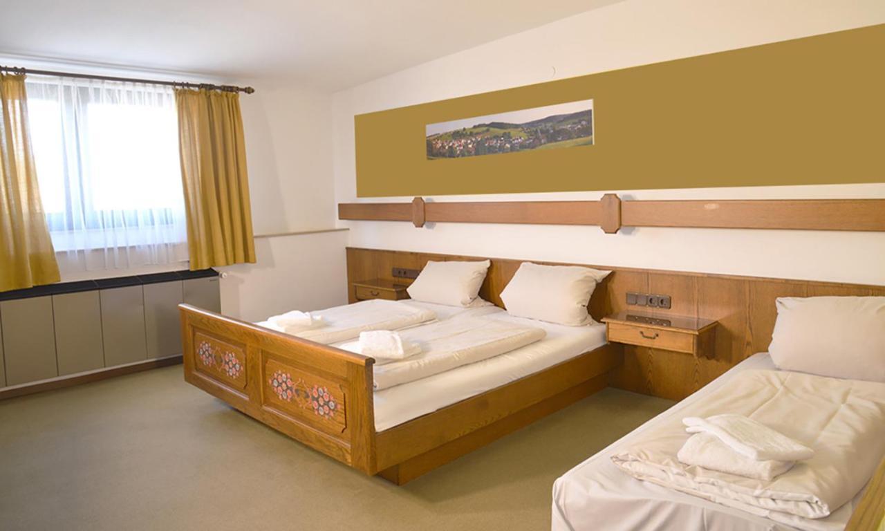 Hotelgasthof Schmucker Mossautal Bagian luar foto