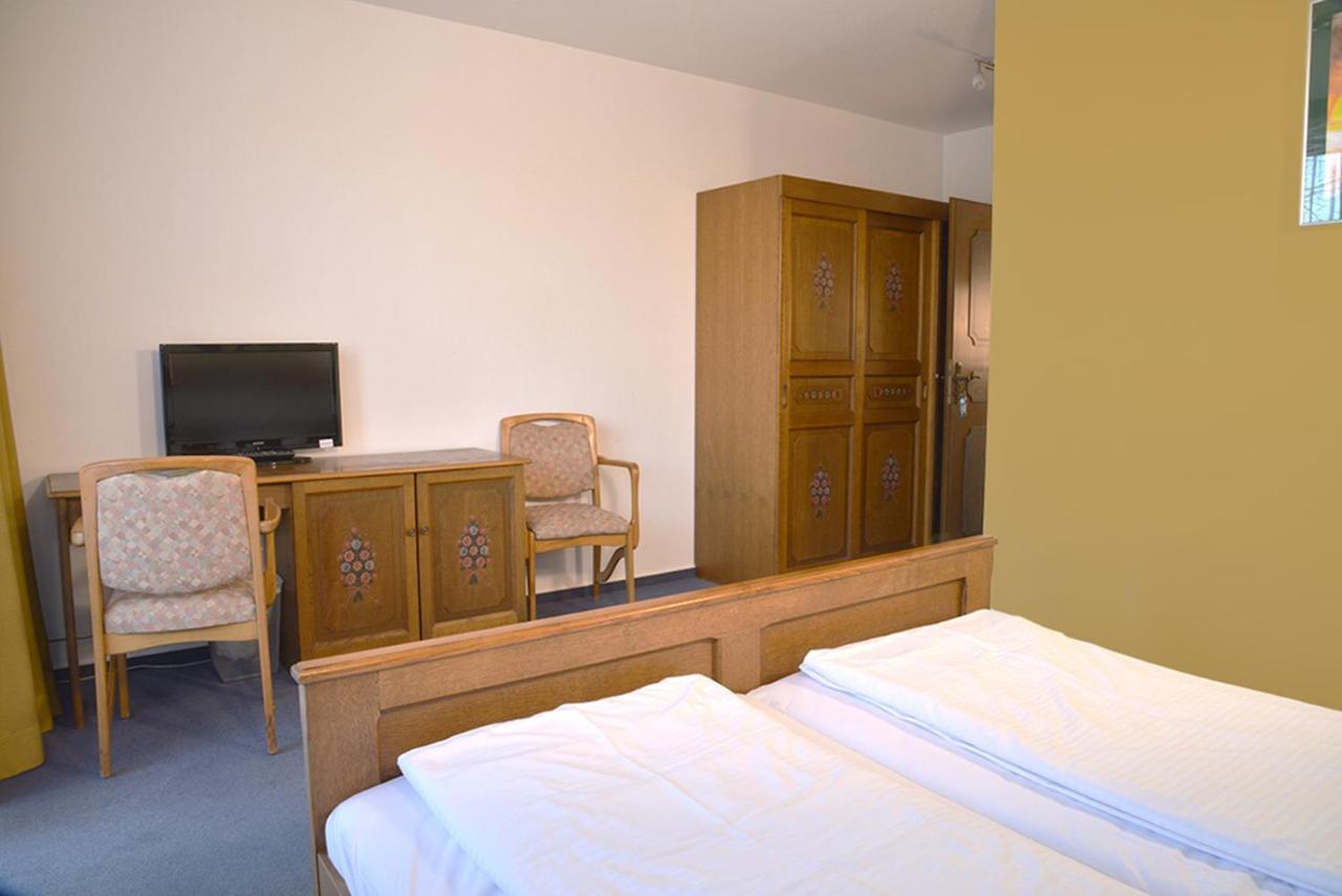 Hotelgasthof Schmucker Mossautal Bagian luar foto