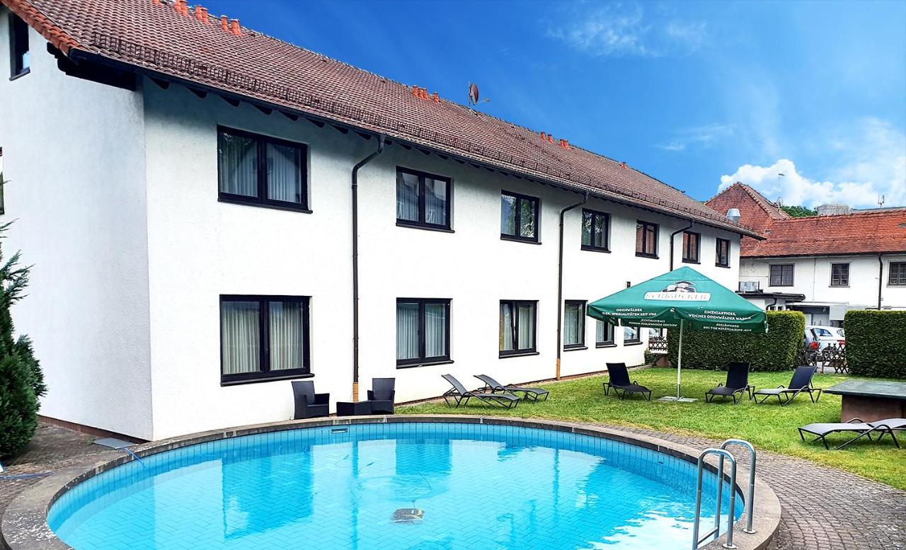 Hotelgasthof Schmucker Mossautal Bagian luar foto