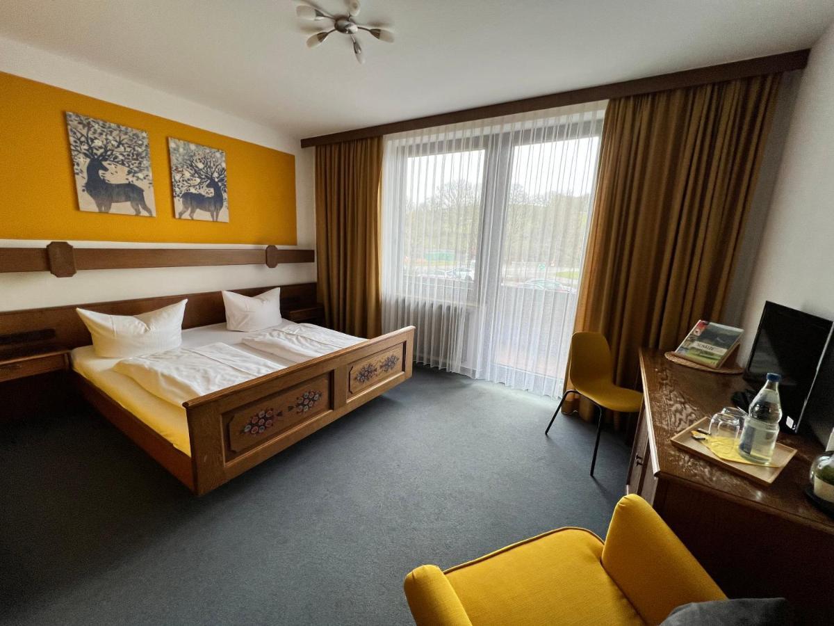 Hotelgasthof Schmucker Mossautal Bagian luar foto